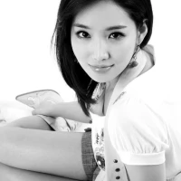 Lee Yoo Ri