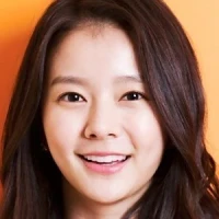 Jung Han Bi