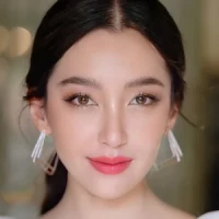 Bella Ranee Campen
