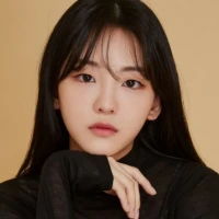 Cho Yi Hyun