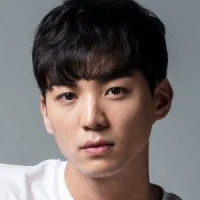 Kang Da Bin