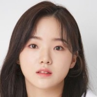 Kang Na Eon