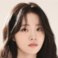 Shin Shi Ah